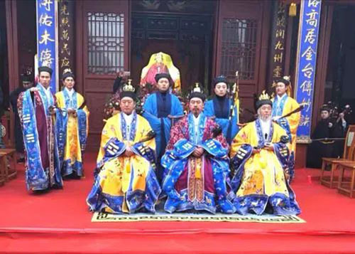 如何招桃花？