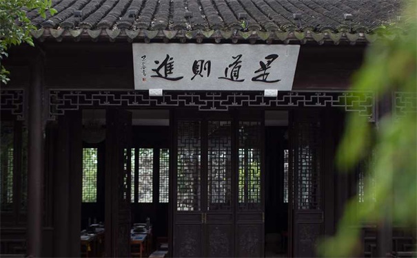 久病不愈引发的焦虑失眠如何治疗，可以找中医
