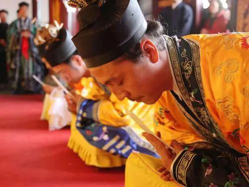 寺庙怎样超度堕胎婴灵,想去寺庙给堕胎婴灵超度